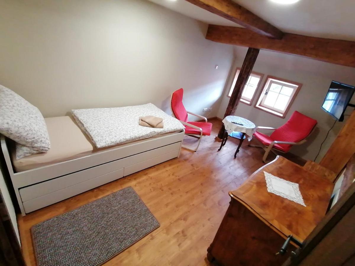 Pferdehof Am Burgsberg, Ferienzimmer, Monteurzimmer Seifhennersdorf Zewnętrze zdjęcie